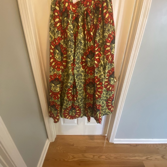 African maxi skirt. - Picture 2 of 3